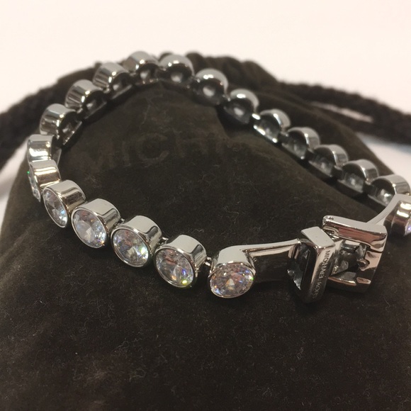 Michael Kors Bracelet 🖤 - Picture 13 of 16